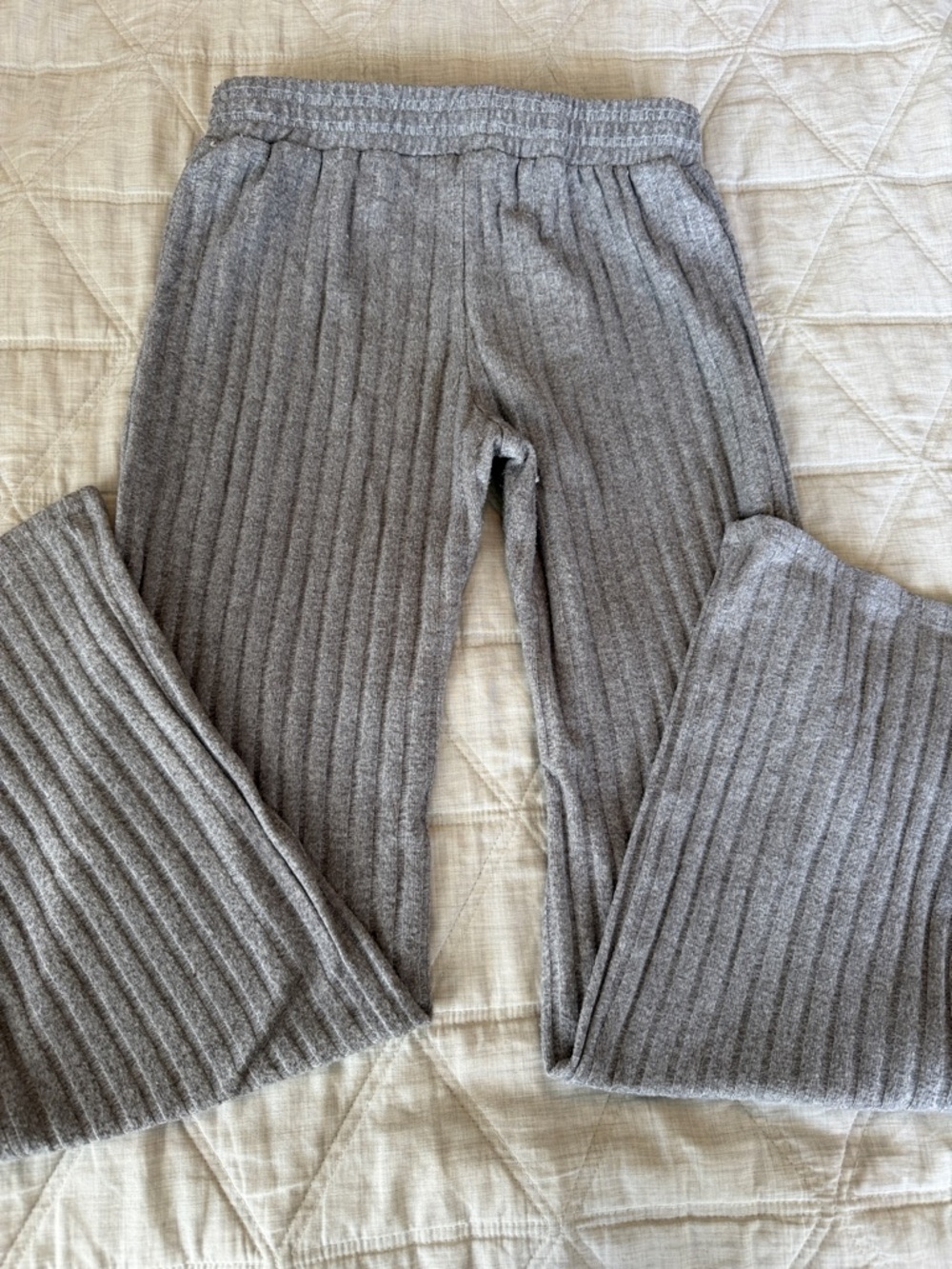 Rylee + Cru Ribbed Pants - Picture 3 of 3